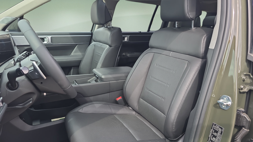 New 2024 Hyundai Santa Fe Limited AWD/4WD image 14