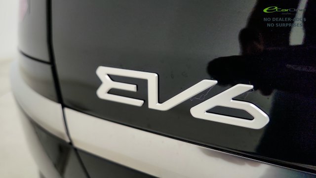 Used 2025 Kia EV6 Wind AWD/4WD image 32