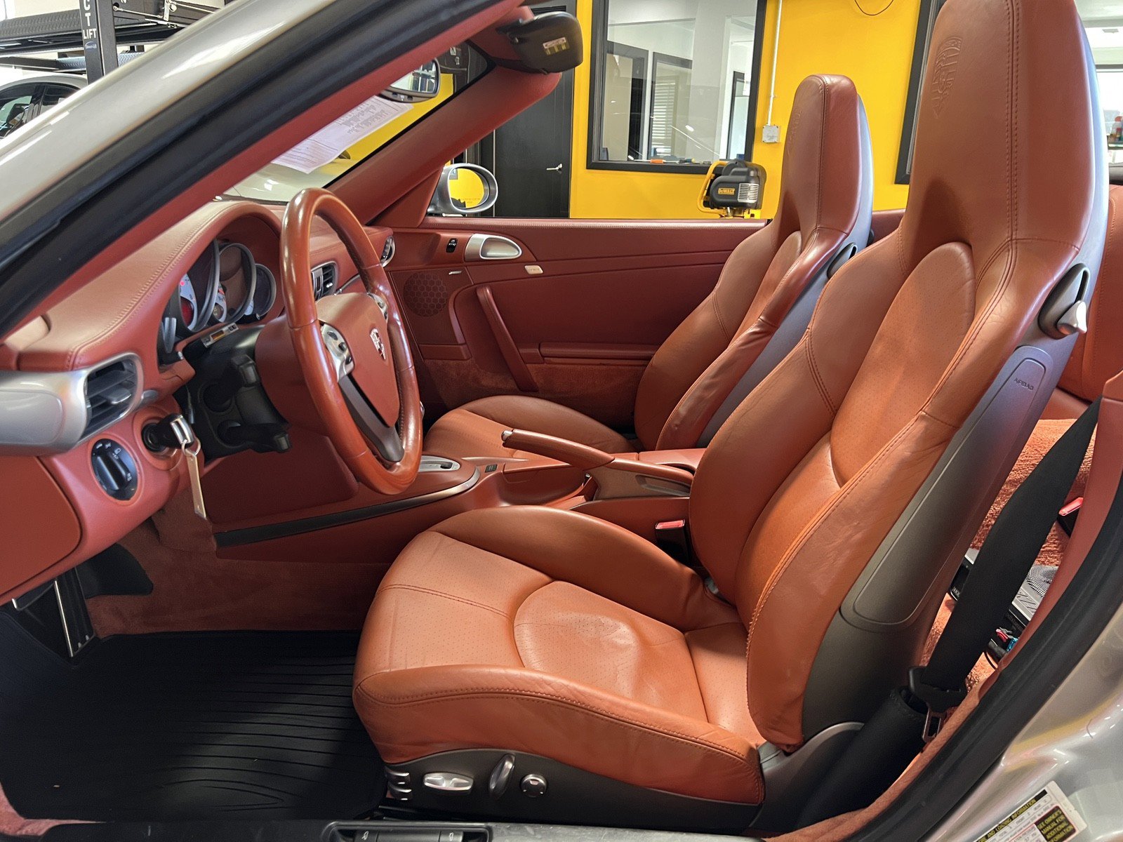 Used 2007 Porsche 911 Carrera S image 15