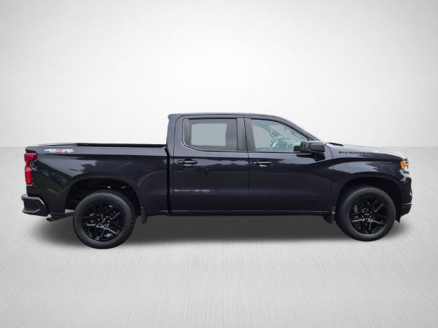 Used 2023 Chevrolet Silverado 1500 RST w/ LPO, Dark Essentials Package AWD/4WD image 11