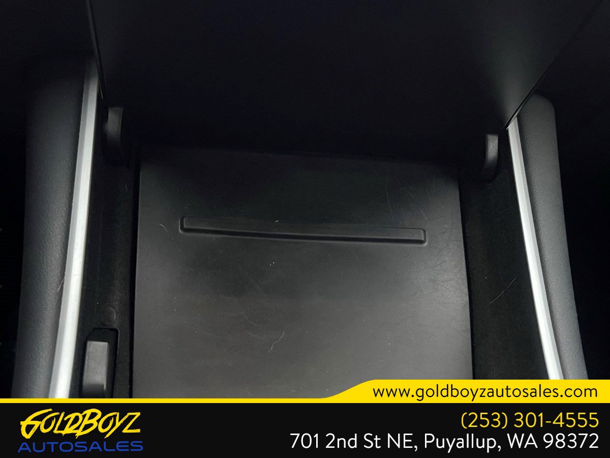 Used 2019 Tesla Model 3 Standard Range Plus image 25