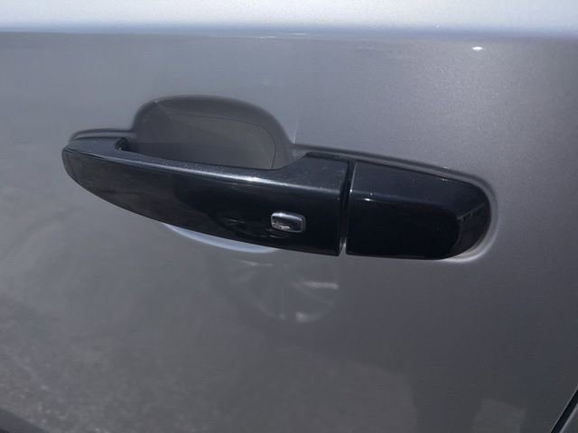 Used 2019 Chevrolet Traverse Premier w/ Redline Edition AWD/4WD image 25