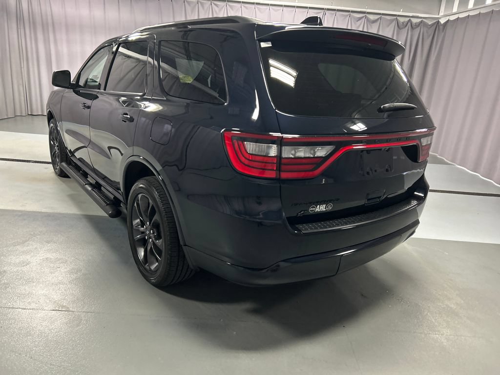 Used 2024 Dodge Durango SXT w/ SXT Blacktop Group AWD/4WD image 5