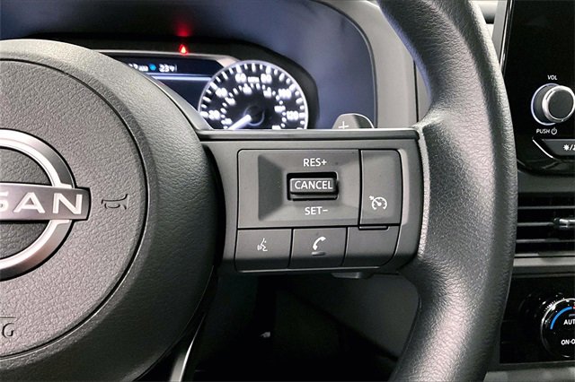 New 2025 Nissan Pathfinder S image 22