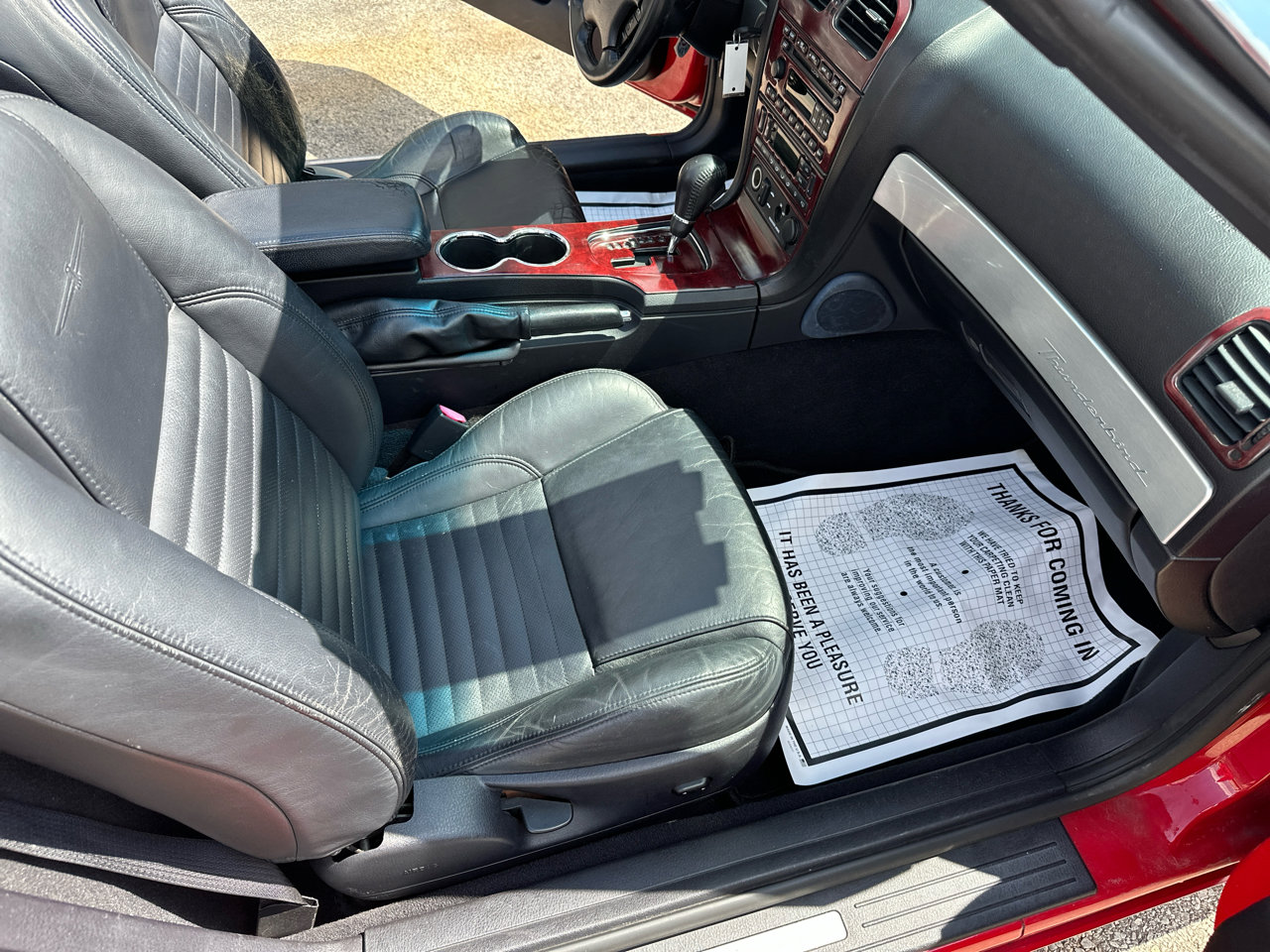 Used 2003 Ford Thunderbird image 16