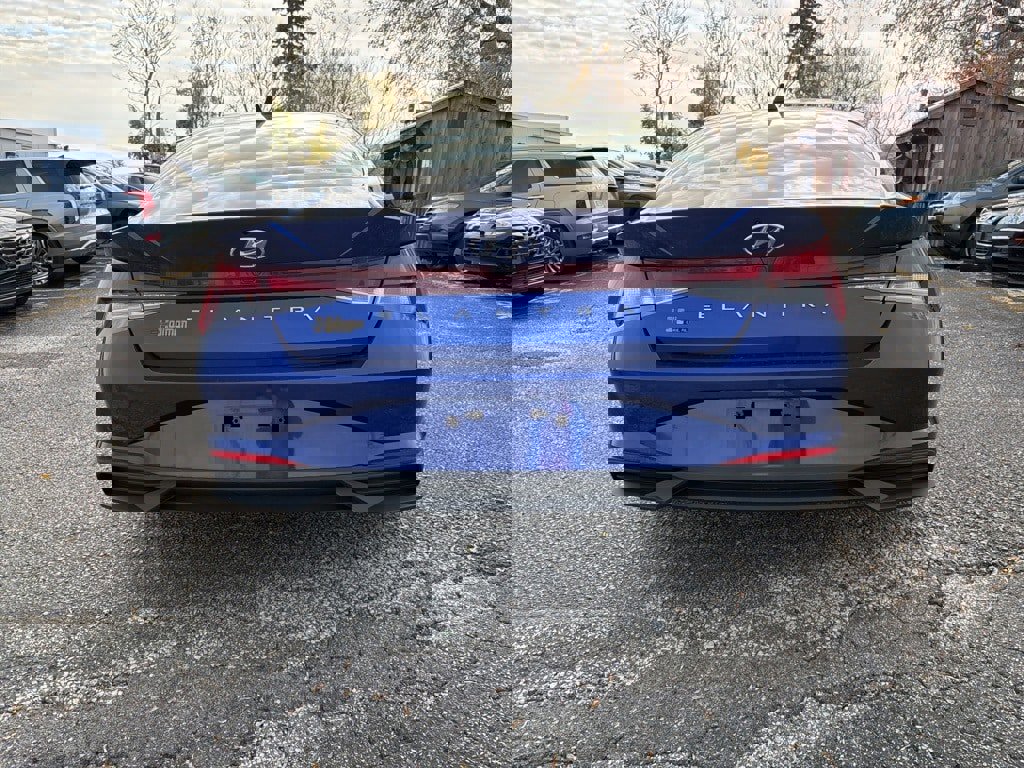 Certified 2022 Hyundai Elantra SEL image 6