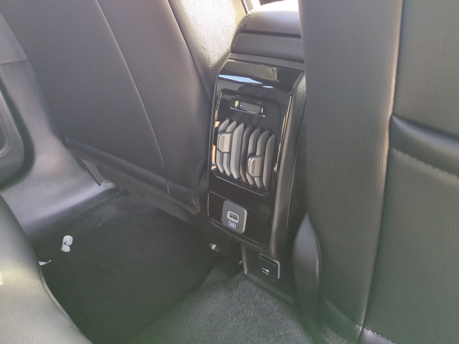 New 2026 Jeep Compass Limited image 31