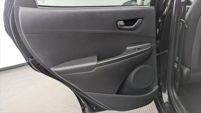 Used 2021 Hyundai Kona SEL image 14
