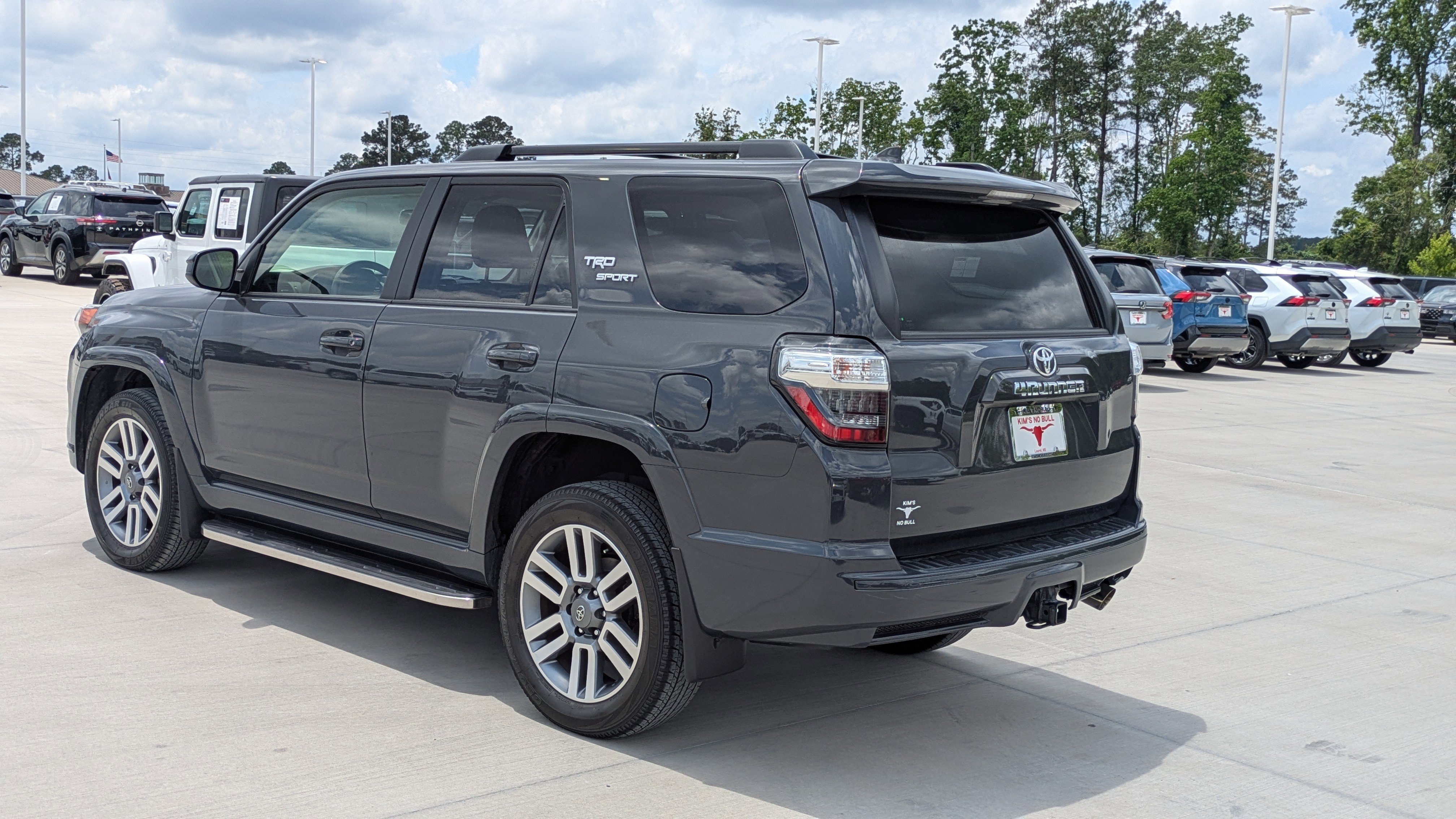 Used 2024 Toyota 4Runner TRD Sport AWD/4WD image 3
