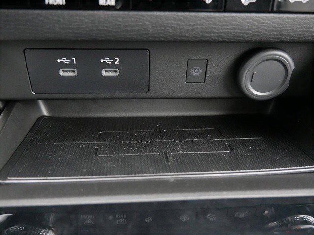 Used 2025 Mitsubishi Outlander SE image 24