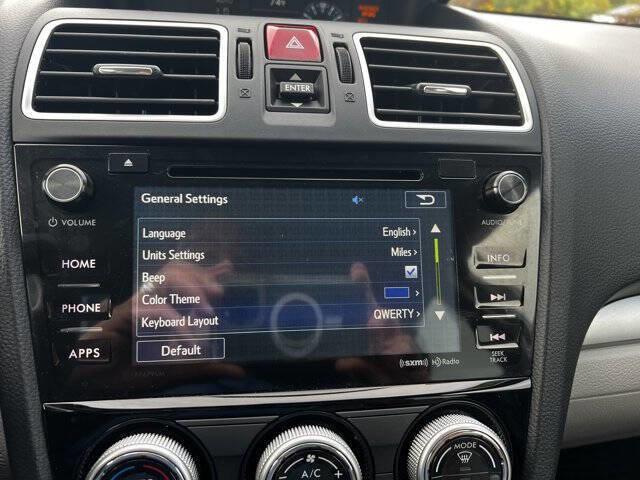 Used 2018 Subaru Forester 2.5i Premium w/ All-Weather Package image 16