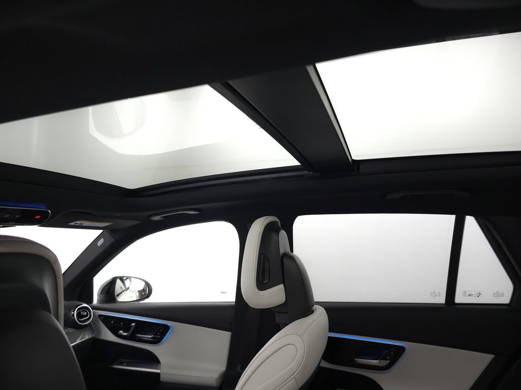 Certified 2026 Mercedes-Benz GLC 300 4MATIC image 21