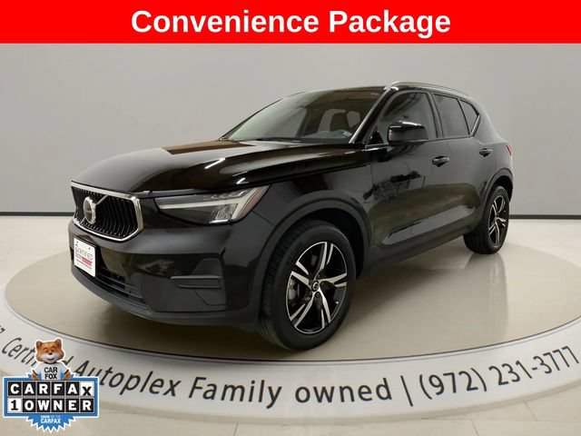 Used 2023 Volvo XC40 B4 Core w/ Convenience Package