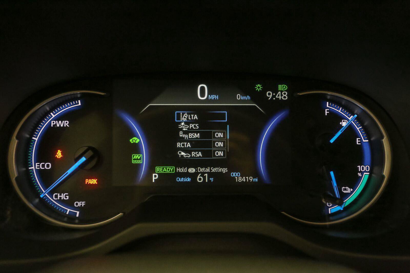Used 2025 Toyota RAV4 SE AWD/4WD image 33