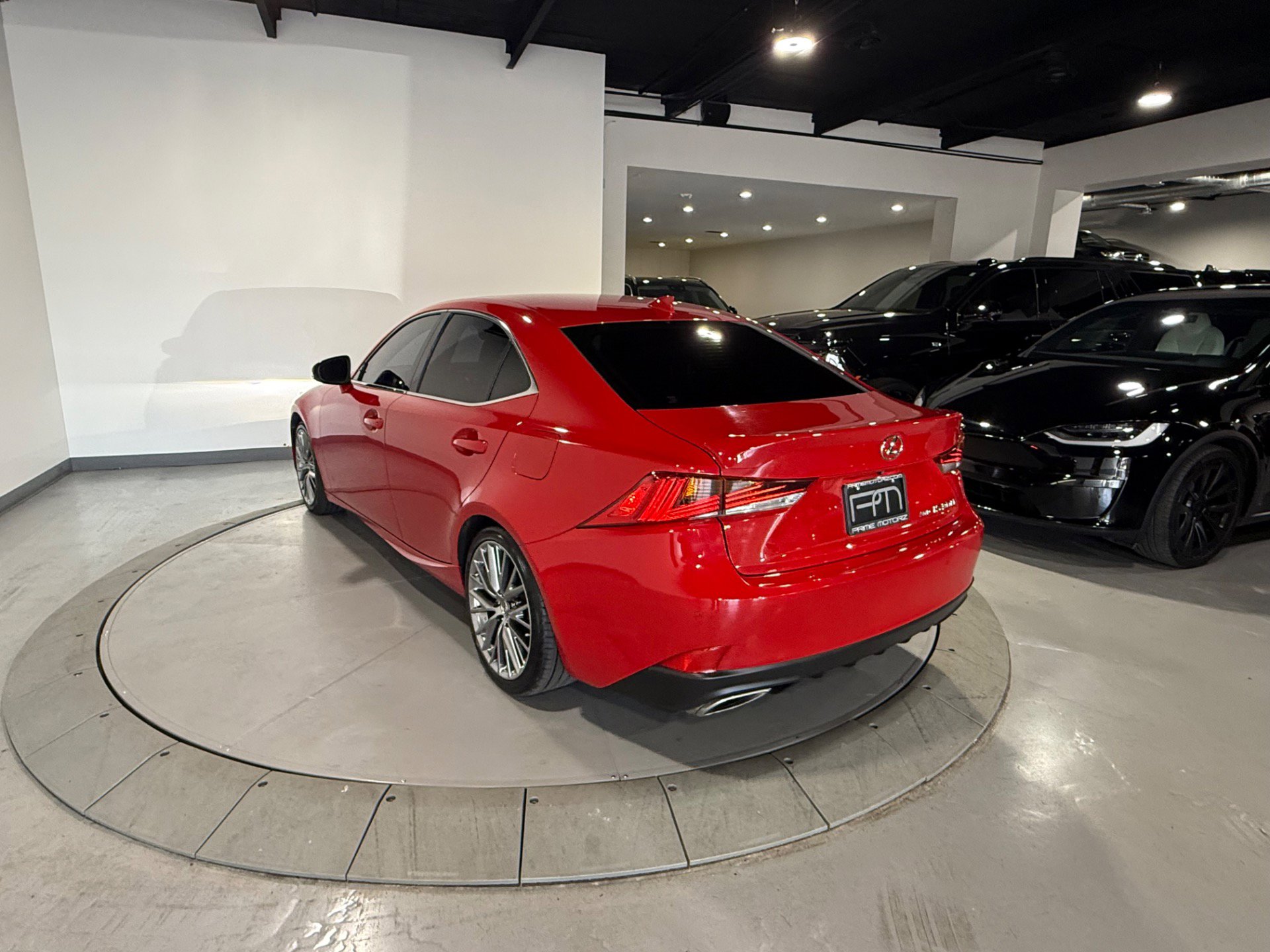 Used 2018 Lexus IS 300 AWD w/ Comfort Package image 8