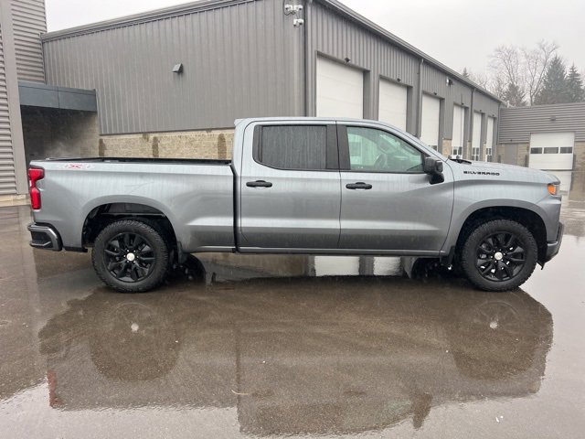 Used 2021 Chevrolet Silverado 1500 Custom w/ LPO, Dark Essentials Package image 4