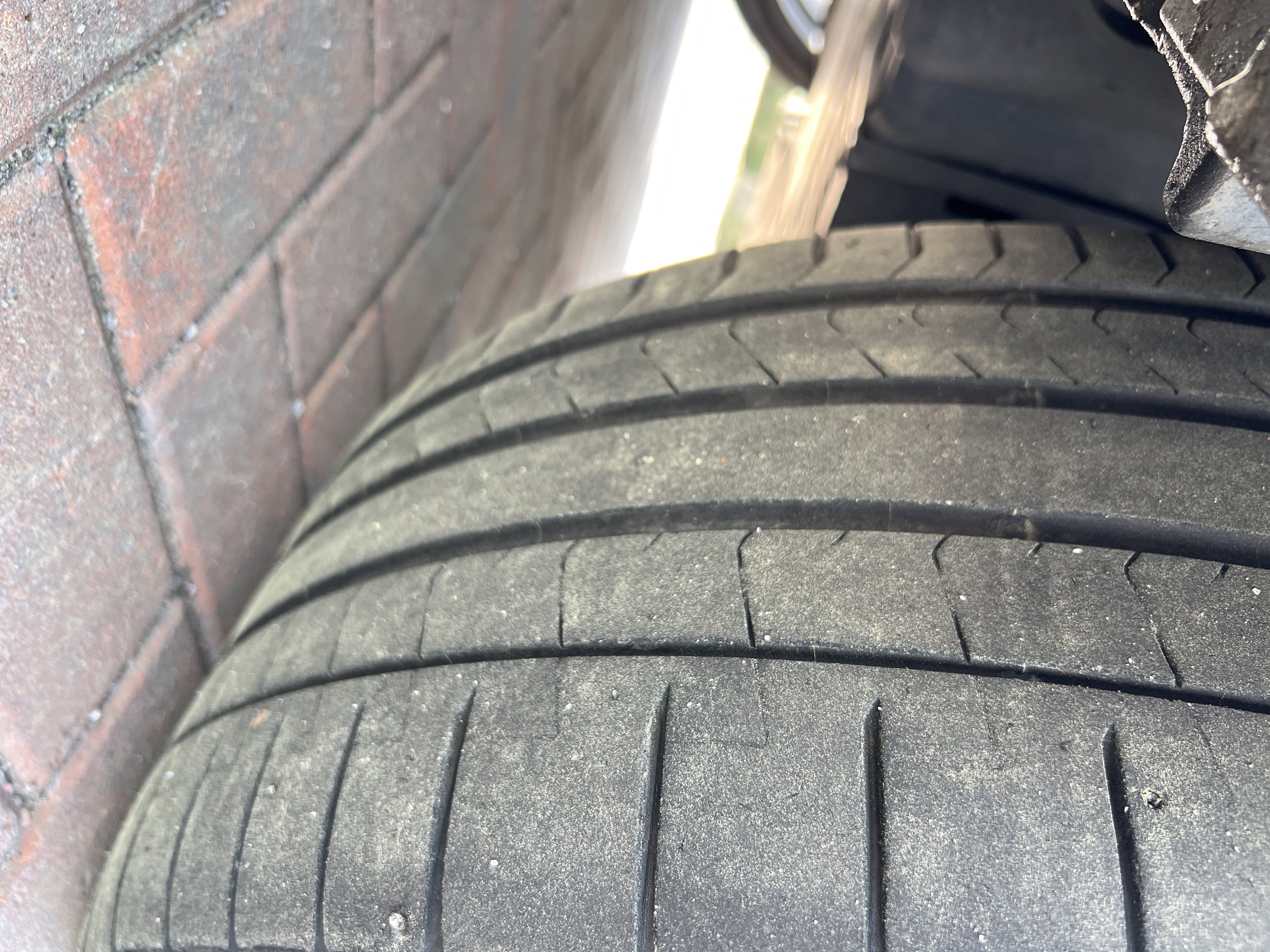 Used 2024 BMW ALPINA XB7 image 12