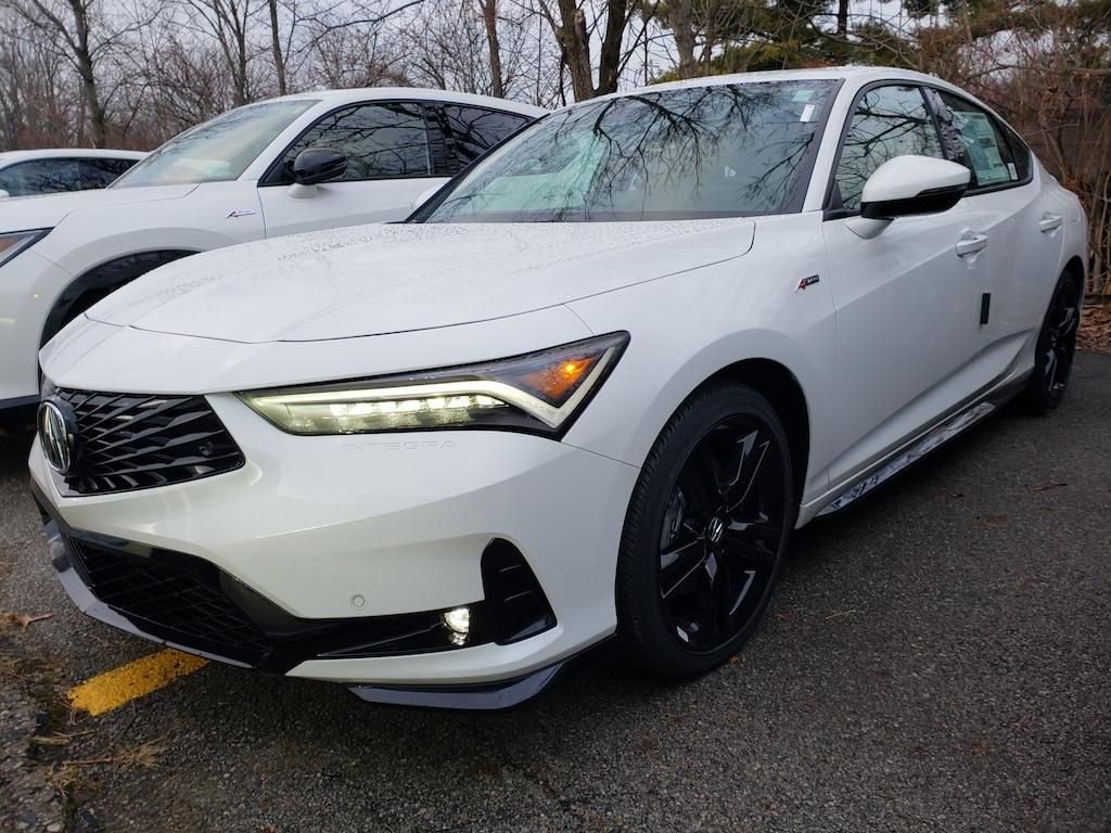 New 2026 Acura Integra A-Spec image 2