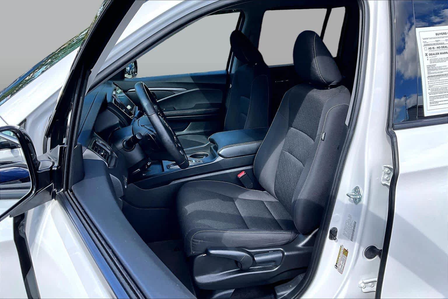 Used 2024 Honda Ridgeline Sport image 9