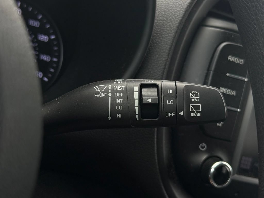 Used 2022 Kia Soul LX w/ Technology Package FWD image 23