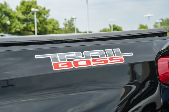 Used 2021 Chevrolet Silverado 1500 LT Trail Boss AWD/4WD image 21