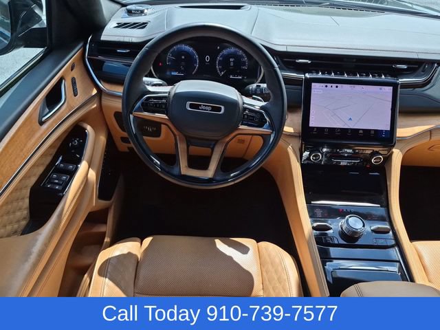 Used 2024 Jeep Grand Cherokee Summit AWD/4WD image 32