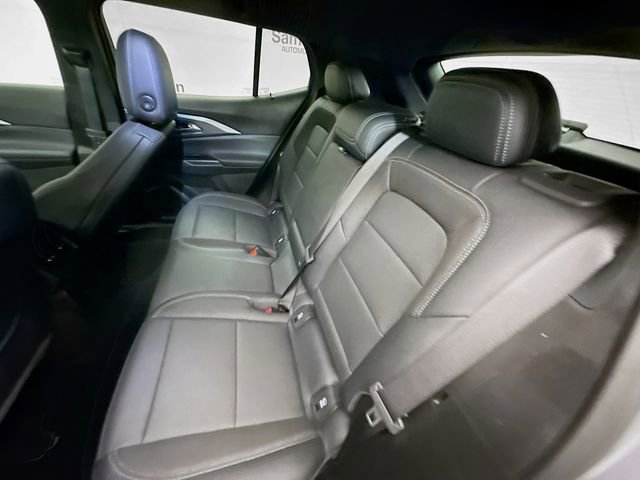 Used 2024 Chevrolet Equinox EV LT image 25