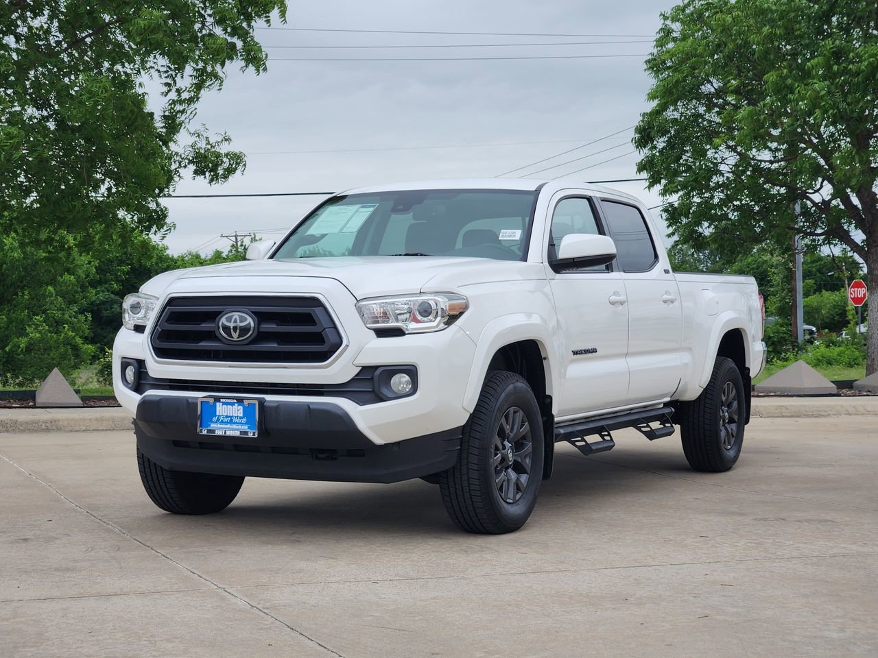 Used 2021 Toyota Tacoma SR5 RWD image 3
