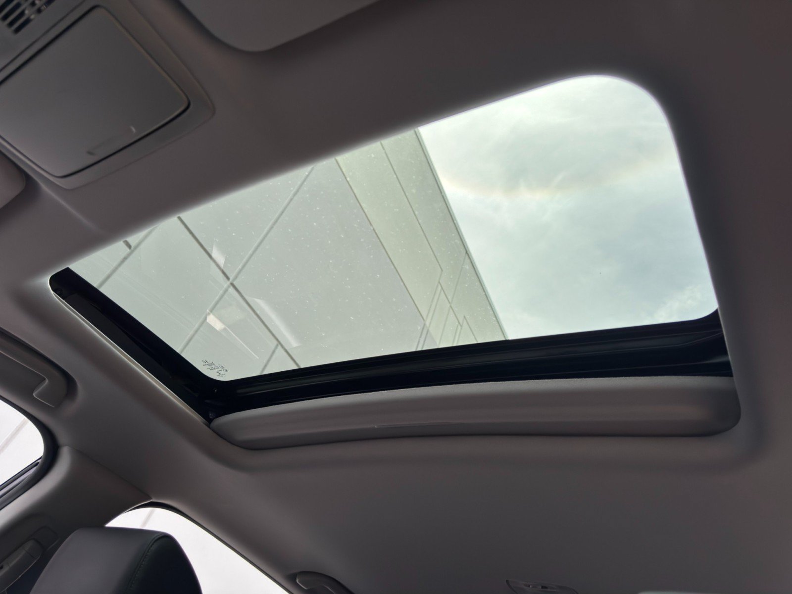 Used 2020 Honda CR-V EX-L image 11