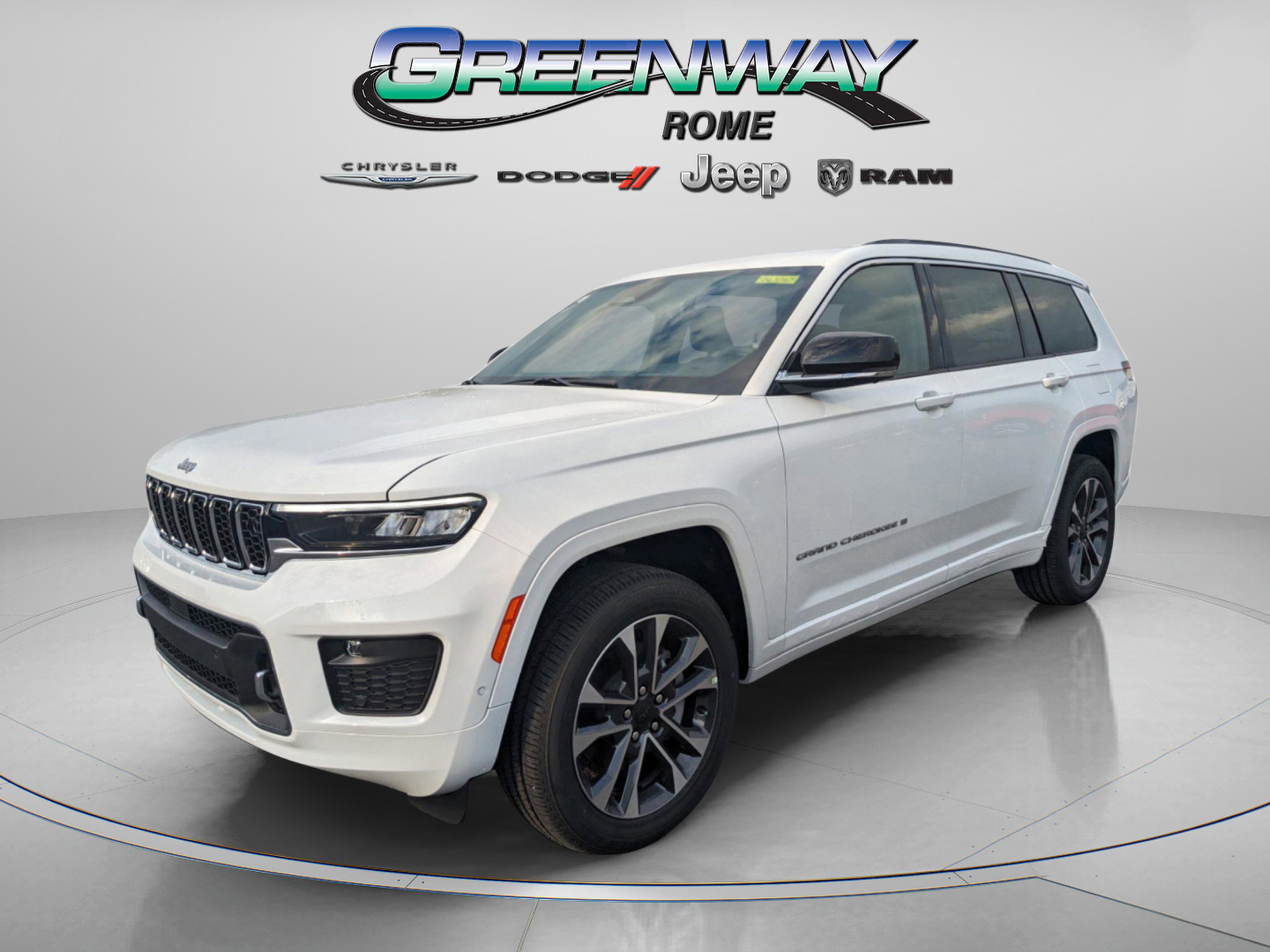 New 2025 Jeep Grand Cherokee L Overland w/ Advanced Protech Group III image 4