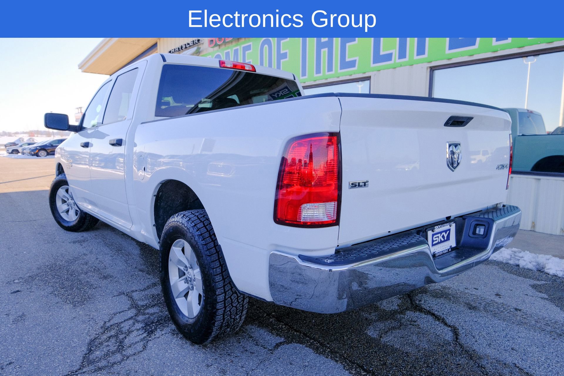 Used 2023 RAM 1500 Classic SLT w/ Electronics Group image 6
