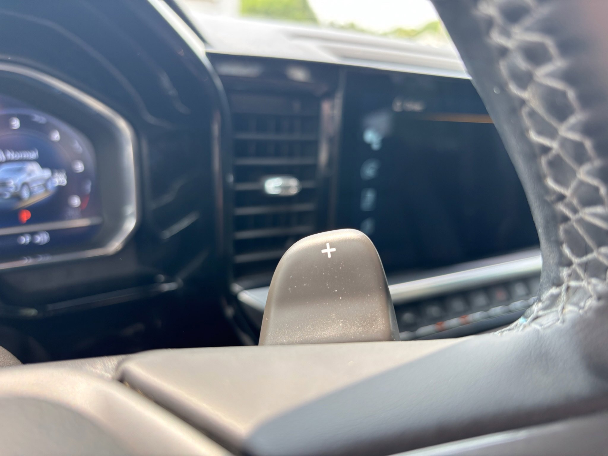 Used 2023 Chevrolet Silverado 1500 High Country w/ High Country Premium Package image 17