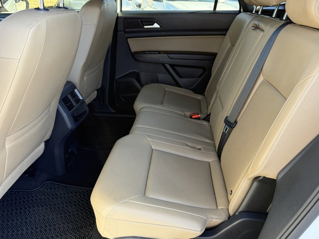 Used 2020 Volkswagen Atlas Cross Sport SE image 25