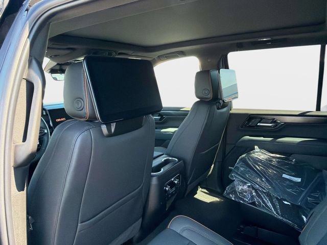 New 2026 GMC Yukon AT4 w/ AT4 Premium Plus Package image 16