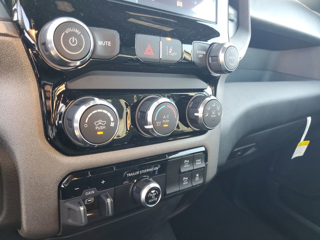 New 2025 RAM 1500 Tradesman w/ Off Road Group image 17