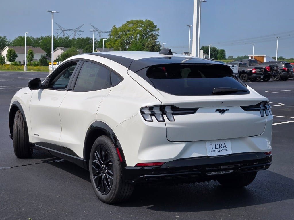 New 2025 Ford Mustang Mach-E Premium w/ Sport Appearance Package AWD/4WD image 15