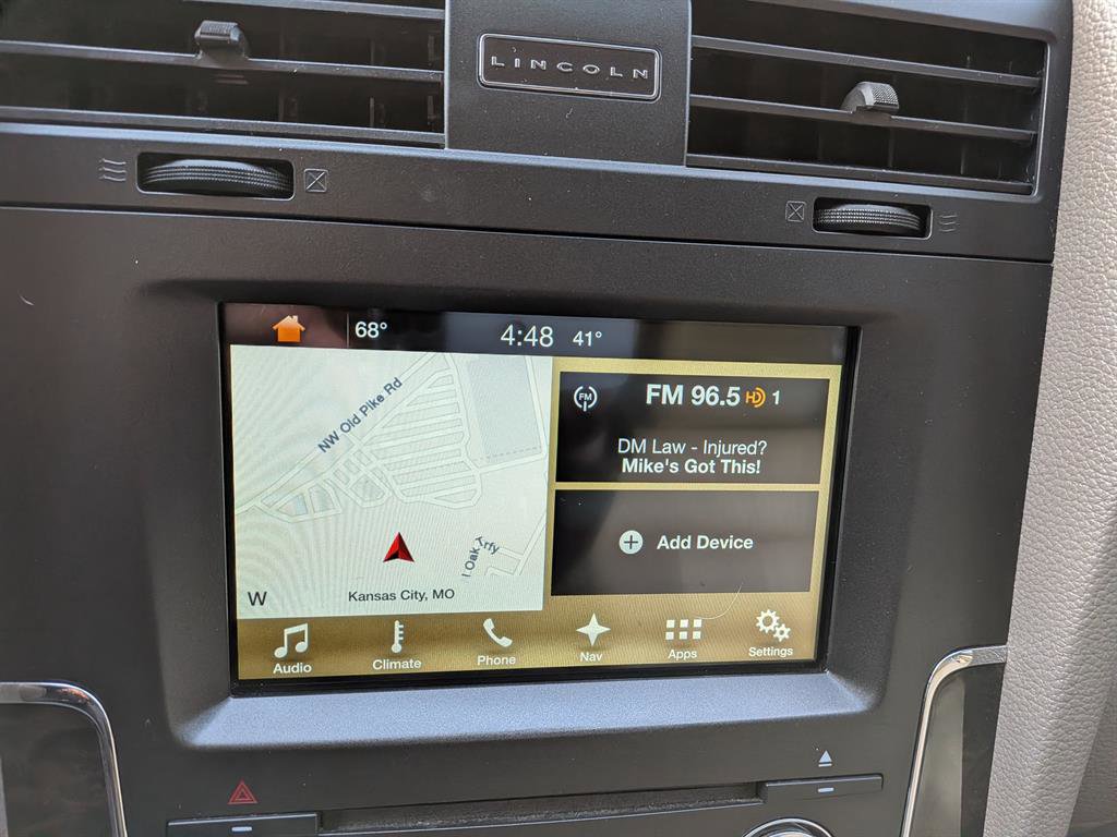 Used 2016 Lincoln Navigator Select image 37