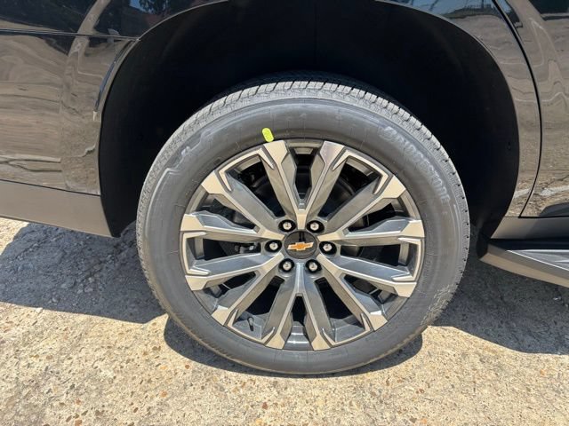 New 2026 Chevrolet Tahoe High Country w/ Sun And Tow Package AWD/4WD image 9