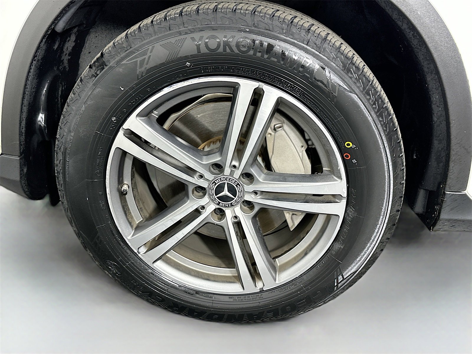 Used 2020 Mercedes-Benz GLC 300 4MATIC image 28