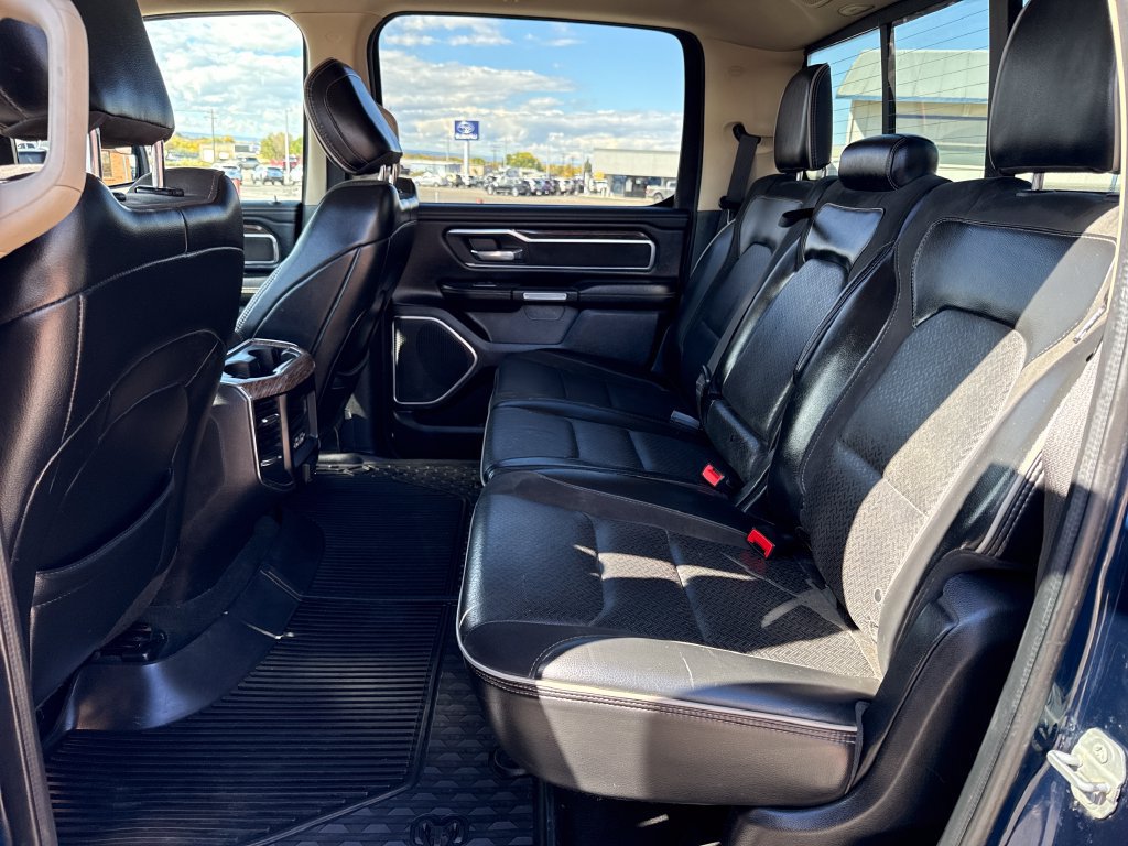 Used 2019 RAM 1500 Laramie w/ Off Road Group AWD/4WD image 27