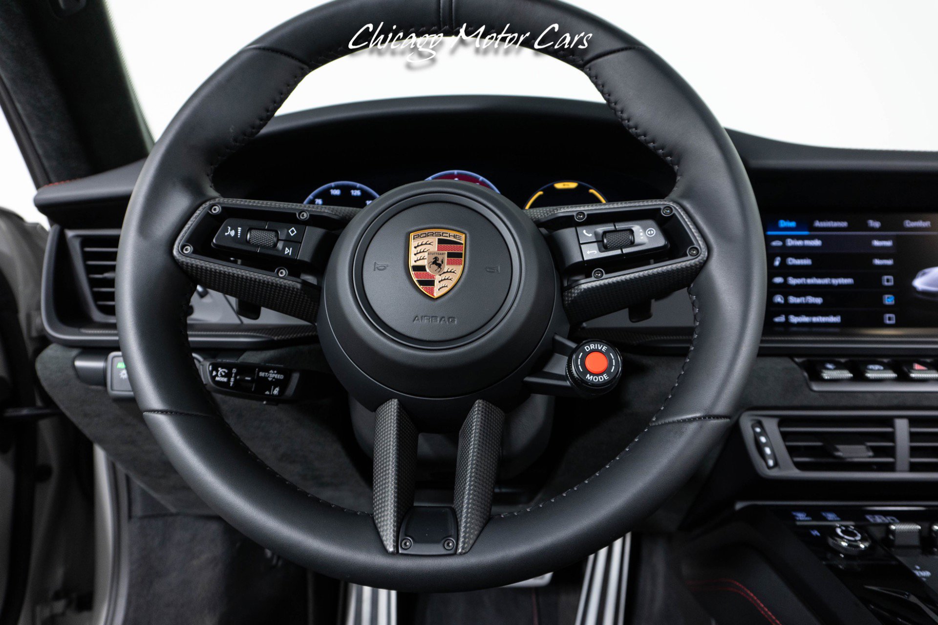 Used 2025 Porsche 911 GTS image 30