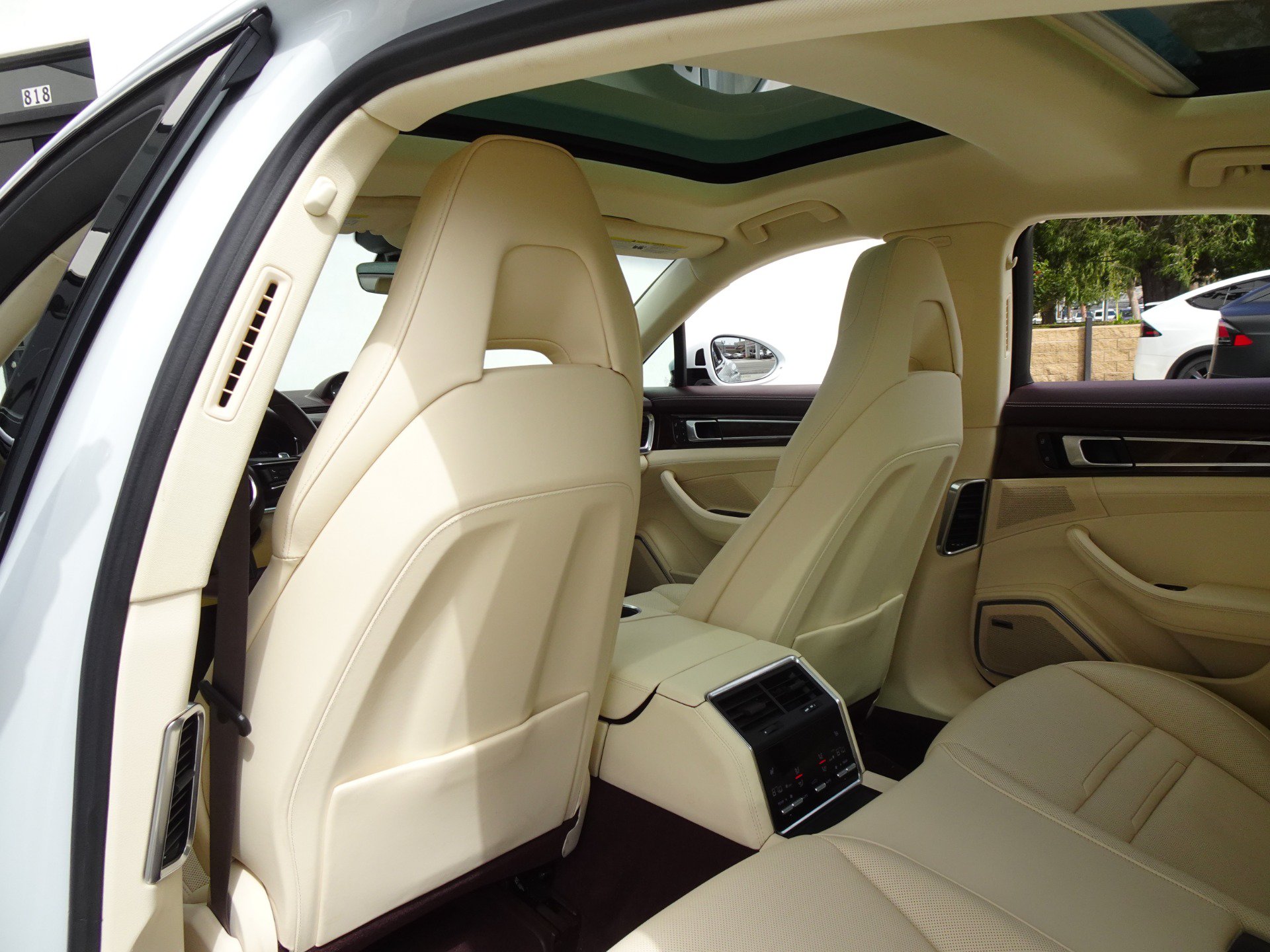 Used 2022 Porsche Panamera Platinum Edition RWD image 12