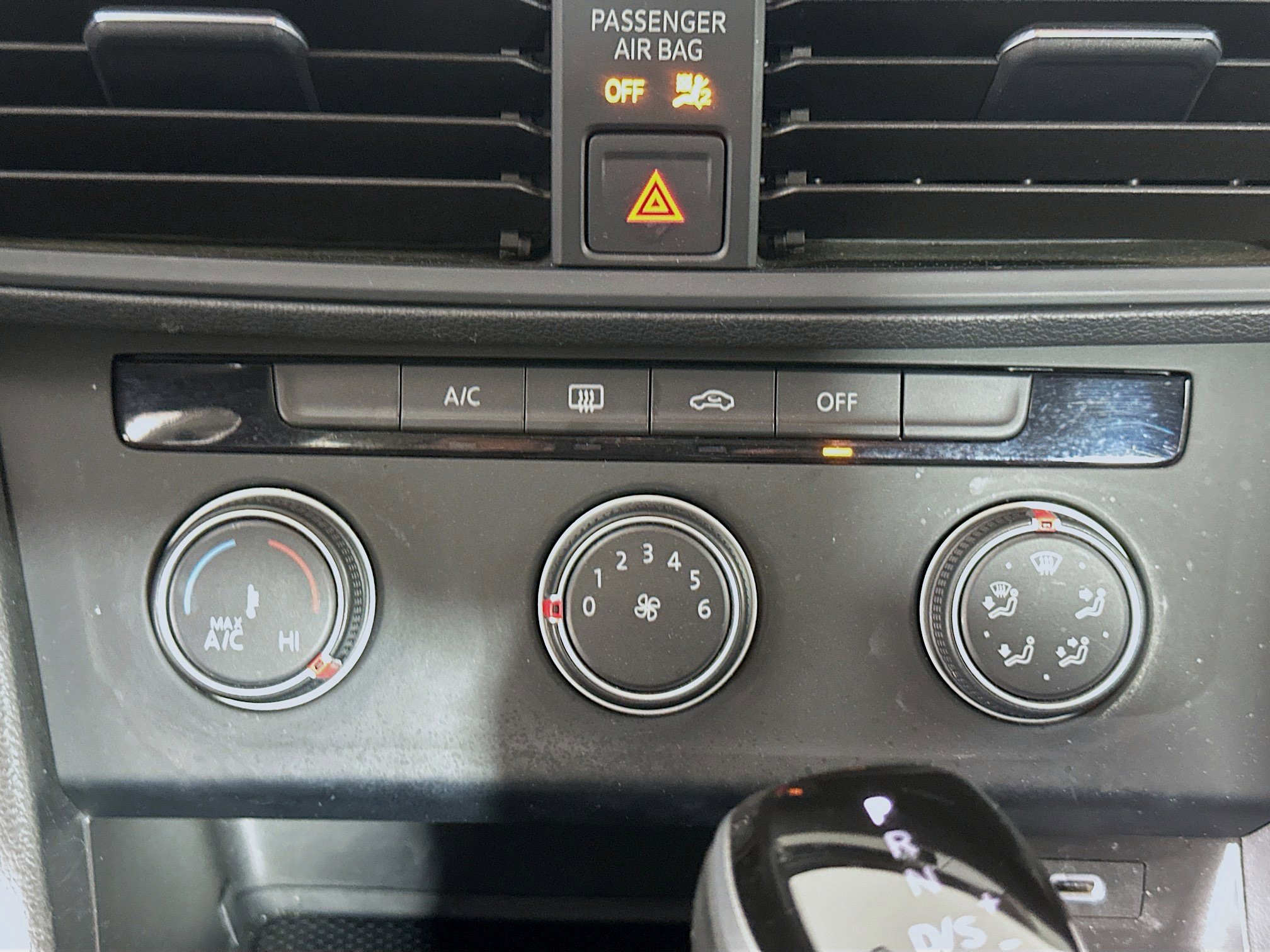 Used 2024 Volkswagen Jetta S image 23