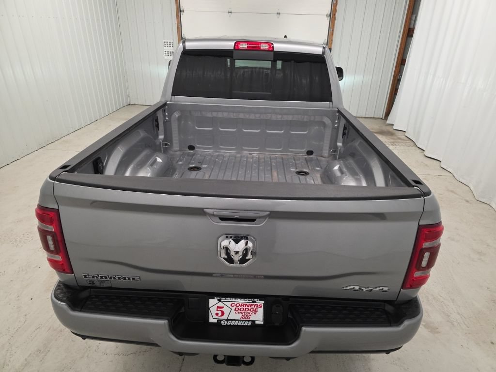 Used 2022 RAM 3500 Laramie AWD/4WD image 7