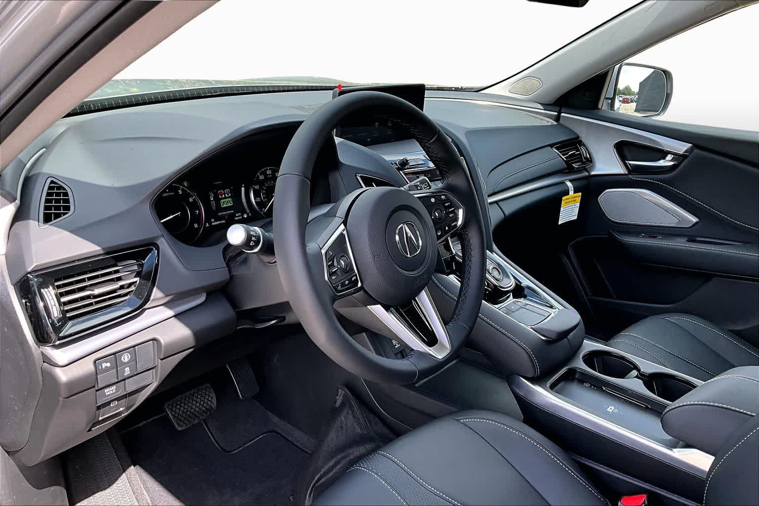 Certified 2026 Acura RDX w/ Technology Package AWD/4WD image 8