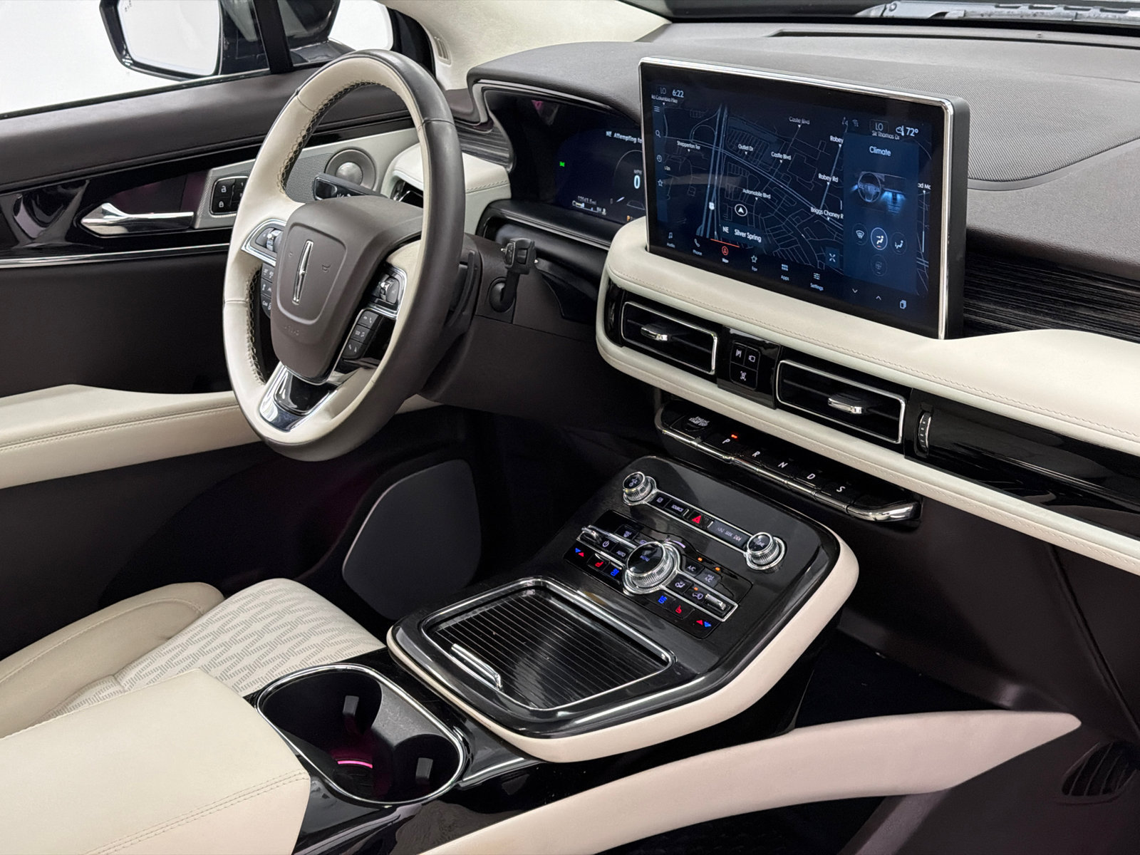Certified 2023 Lincoln Nautilus Black Label w/ Class II Trailer Tow Package AWD/4WD image 11