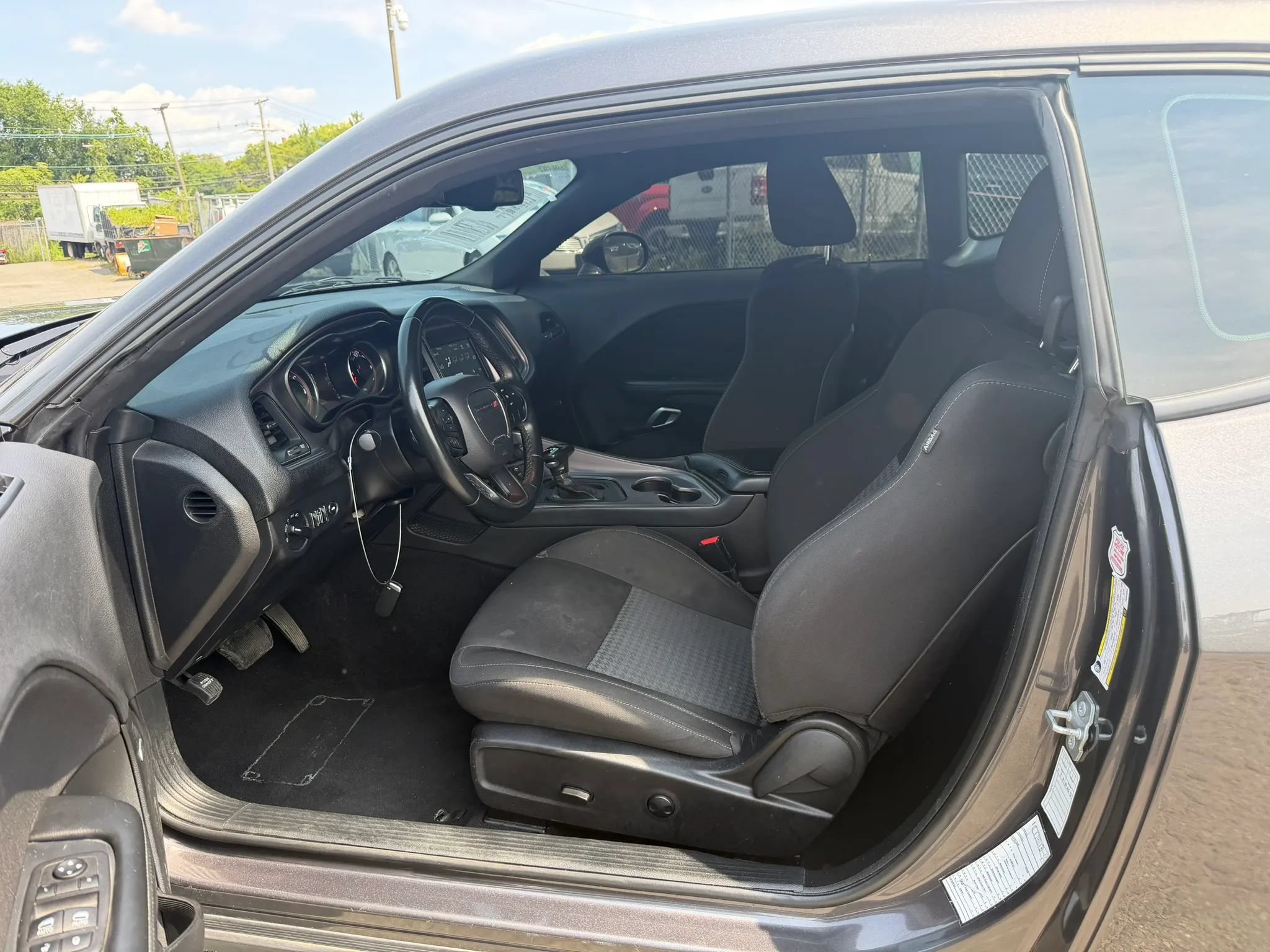 Used 2023 Dodge Challenger GT RWD image 23