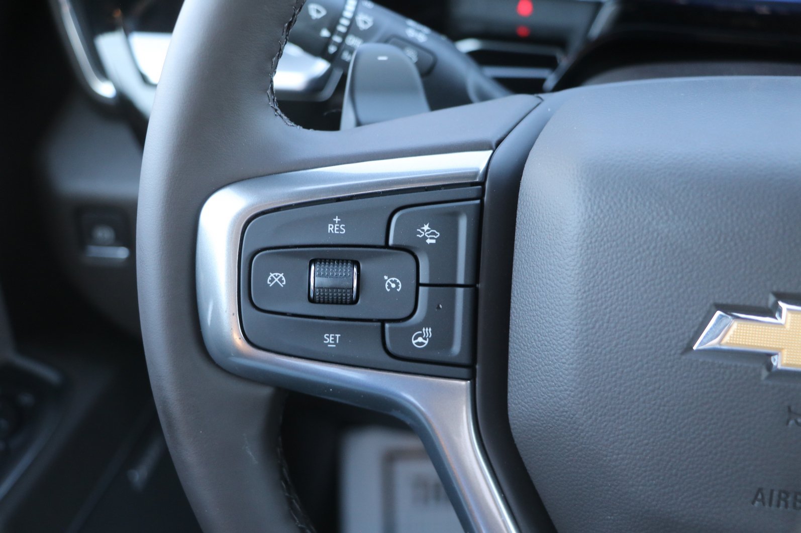 New 2026 Chevrolet Silverado 1500 LTZ w/ LTZ Convenience Package II AWD/4WD image 18