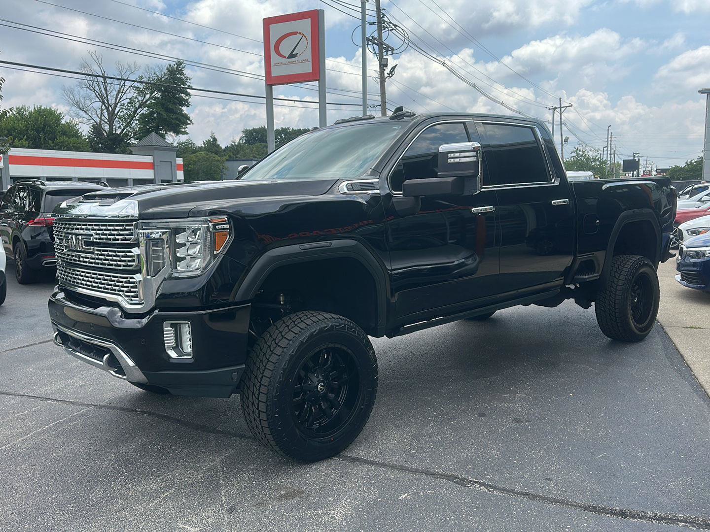 Used 2020 GMC Sierra 3500 Denali w/ Denali Ultimate Package AWD/4WD image 6
