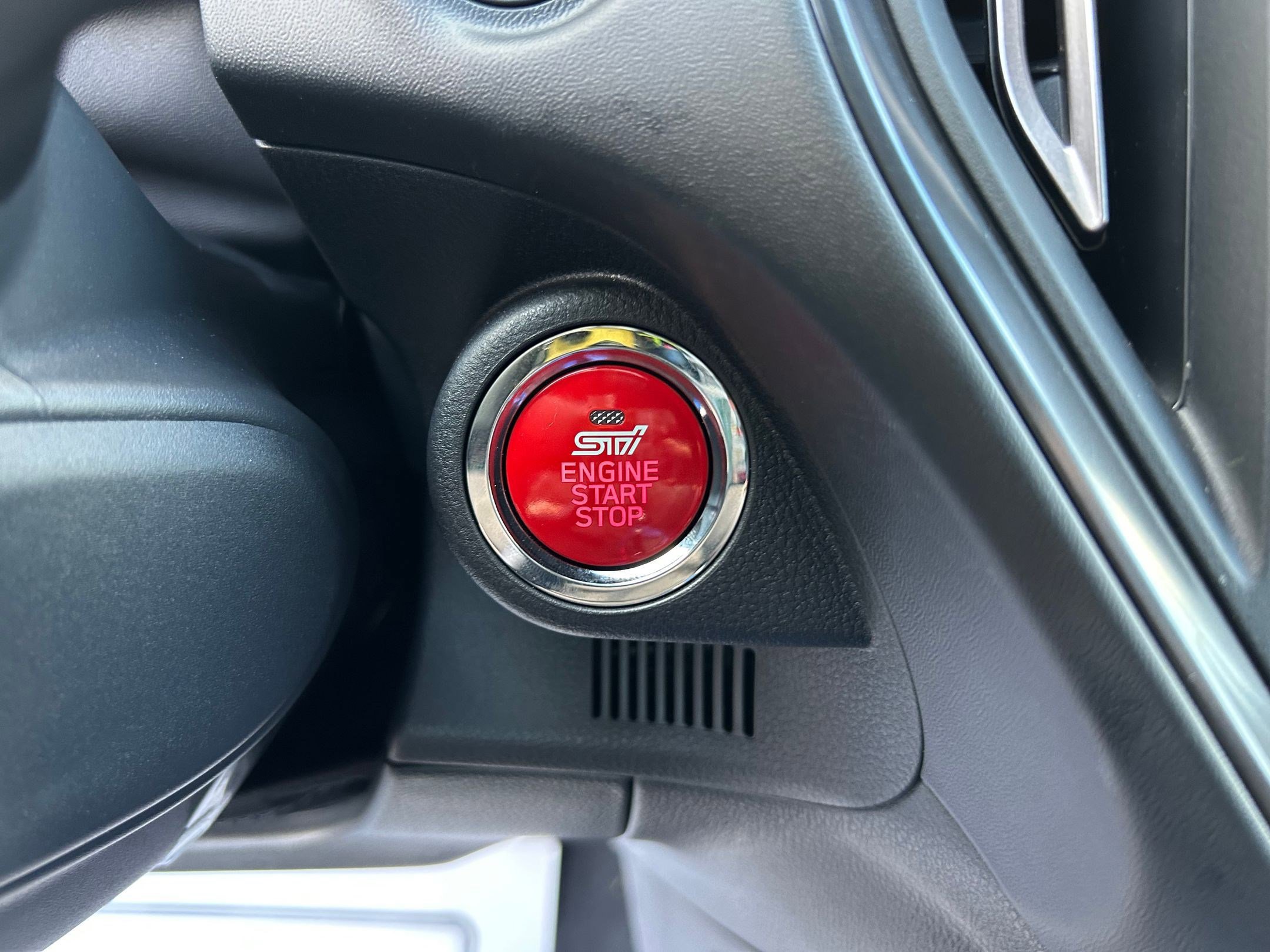 Used 2025 Subaru WRX tS w/ Popular Package #2A image 17